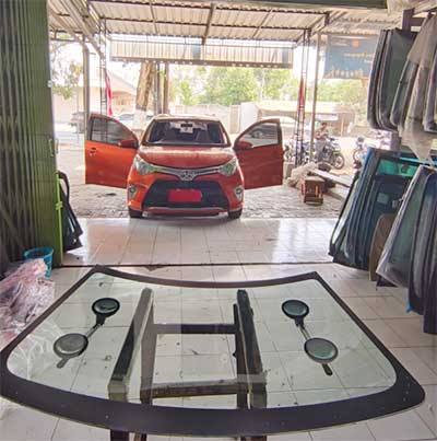 Bengkel Kaca Mobil Kediri